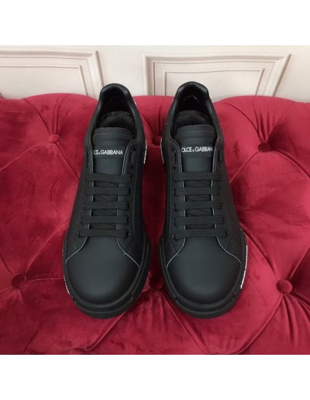 Cheap Reps Dolce Gabbana Womens Portofino Sneakers In Black Leather