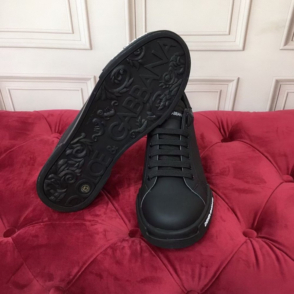 Cheap Reps Dolce Gabbana Womens Portofino Sneakers In Black Leather