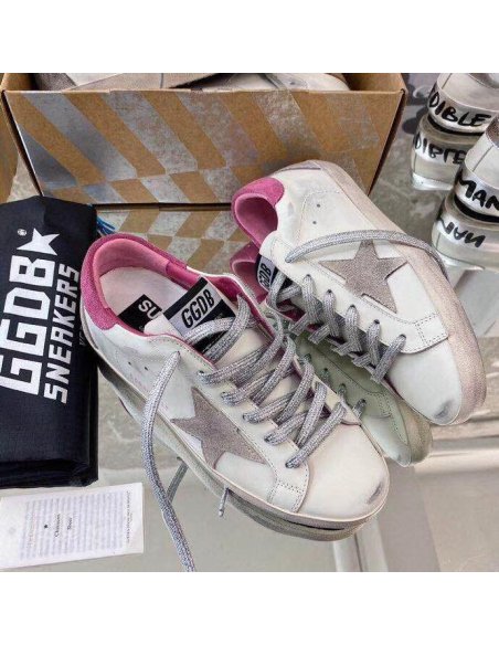 Cheap Reps Golden Goose Womens Super-Star Sneakers with Lizard Heel