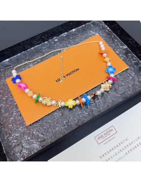 Louis Vuitton Surfin Flower Necklaces M01863,Louis Vuitton Jewelry
