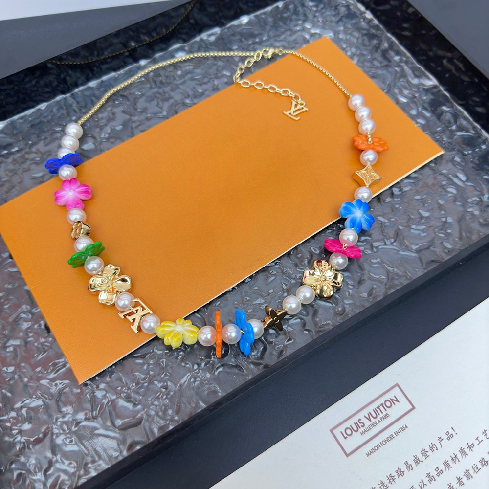Louis Vuitton Surfin Flower Necklaces M01863,Louis Vuitton Jewelry