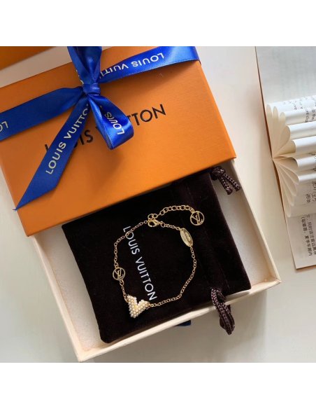 Louis Vuitton Essential V Perle bracelet DF620946,Louis Vuitton Jewelry