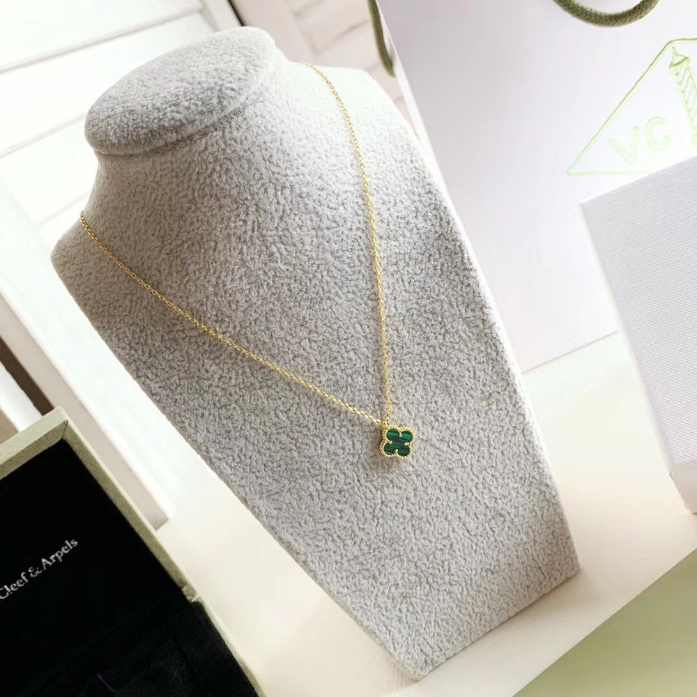 Van Cleef &amp; Arpels Jewelry Necklaces DF605985,Van Cleef &amp; Arpels Jewelry