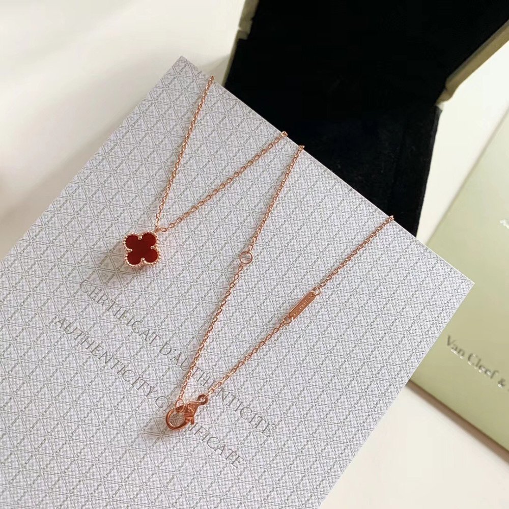 Van Cleef &amp; Arpels Necklaces,Van Cleef &amp; Arpels Jewelry
