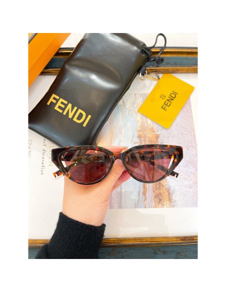 Fendi eyeglasses 40009I,Fendi eyeglasses