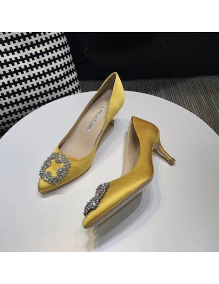 Cheap Reps Manolo Blahnik Hangisi 70 Pumps In Yellow Satin