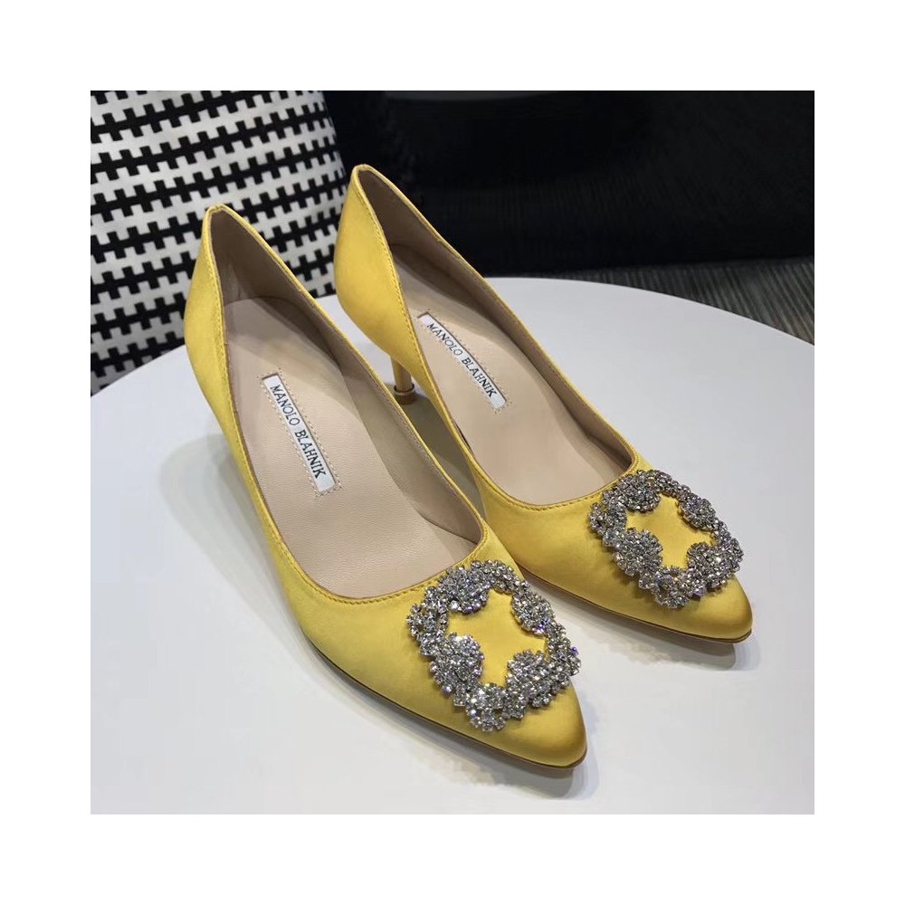 Cheap Reps Manolo Blahnik Hangisi 70 Pumps In Yellow Satin