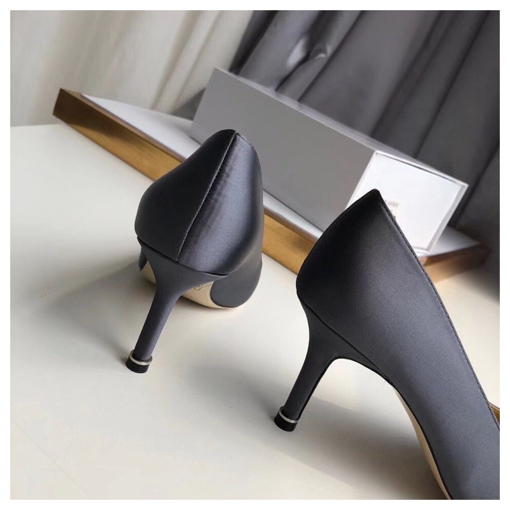 Cheap Reps Manolo Blahnik Hangisi 70 Pumps In Grey Satin