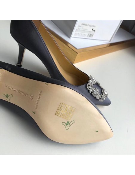 Cheap Reps Manolo Blahnik Hangisi 70 Pumps In Grey Satin