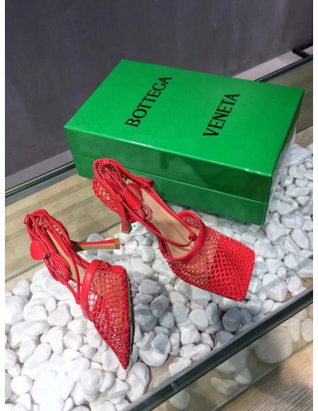 Cheap Reps Bottega Veneta Stretch Sandals In Red Mesh