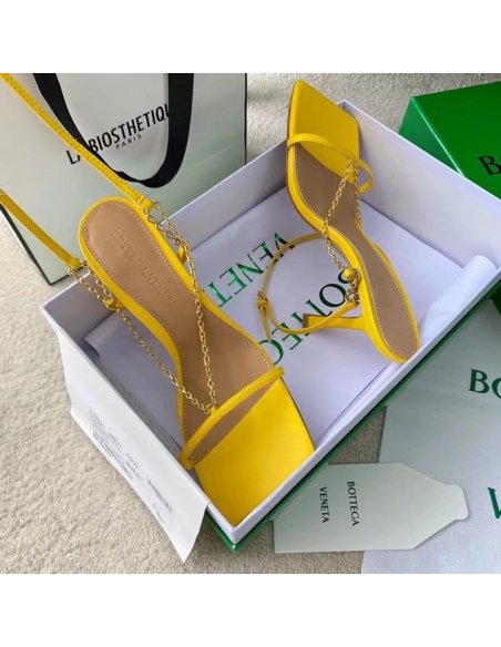 Cheap Reps Bottega Veneta Stretch Chain Sandals In Yellow Lambskin