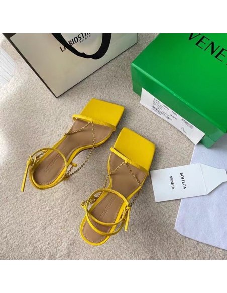 Cheap Reps Bottega Veneta Stretch Chain Sandals In Yellow Lambskin