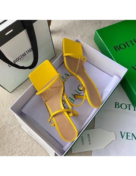 Cheap Reps Bottega Veneta Stretch Chain Sandals In Yellow Lambskin