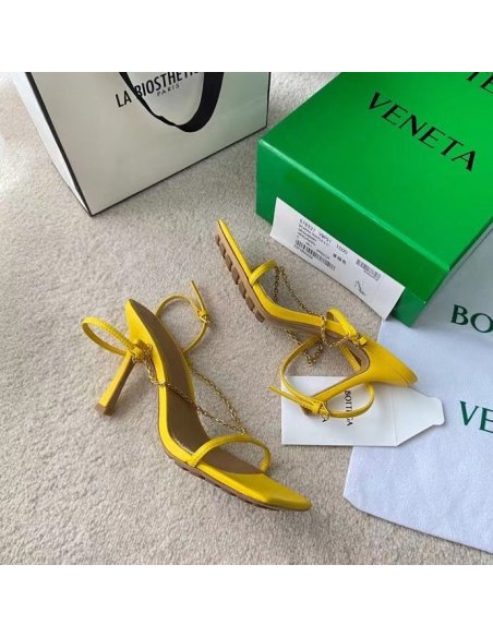 Cheap Reps Bottega Veneta Stretch Chain Sandals In Yellow Lambskin