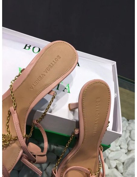 Cheap Reps Bottega Veneta Stretch Chain Sandals In Pink Lambskin