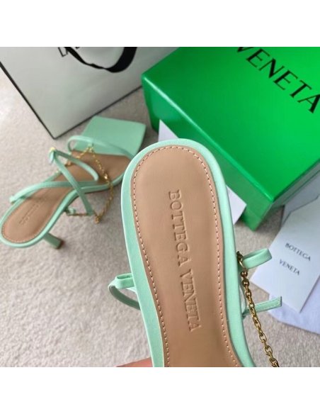 Cheap Reps Bottega Veneta Stretch Chain Sandals In Pistachio Lambskin