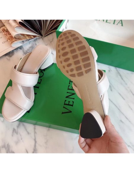 Cheap Reps Bottega Veneta Band Sandals 55MM In White Calfskin