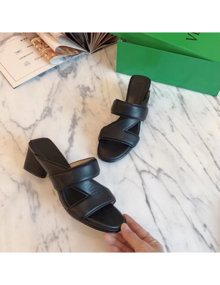 Cheap Reps Bottega Veneta Band Sandals 55MM In Black Calfskin