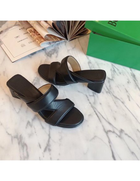 Cheap Reps Bottega Veneta Band Sandals 55MM In Black Calfskin