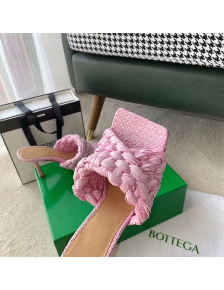 Cheap Reps Bottega Veneta Stretch Sandals In Pink Intrecciato Raffia