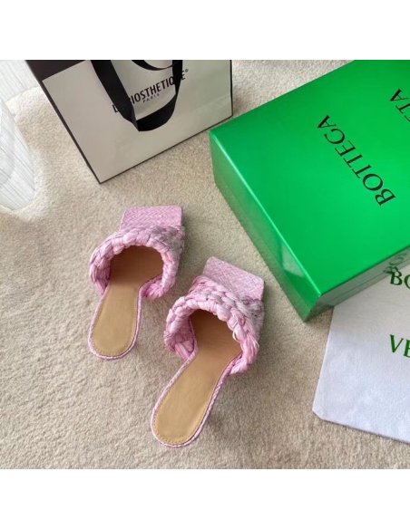 Cheap Reps Bottega Veneta Stretch Sandals In Pink Intrecciato Raffia