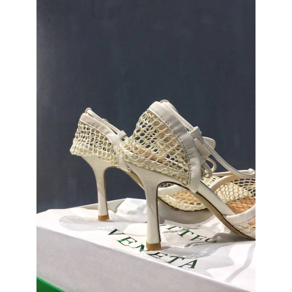 Cheap Reps Bottega Veneta Stretch Sandals In White Mesh