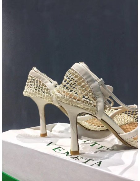 Cheap Reps Bottega Veneta Stretch Sandals In White Mesh