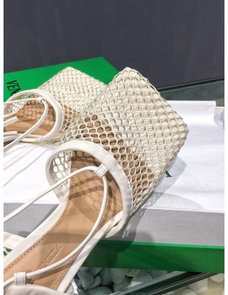 Cheap Reps Bottega Veneta Stretch Sandals In White Mesh