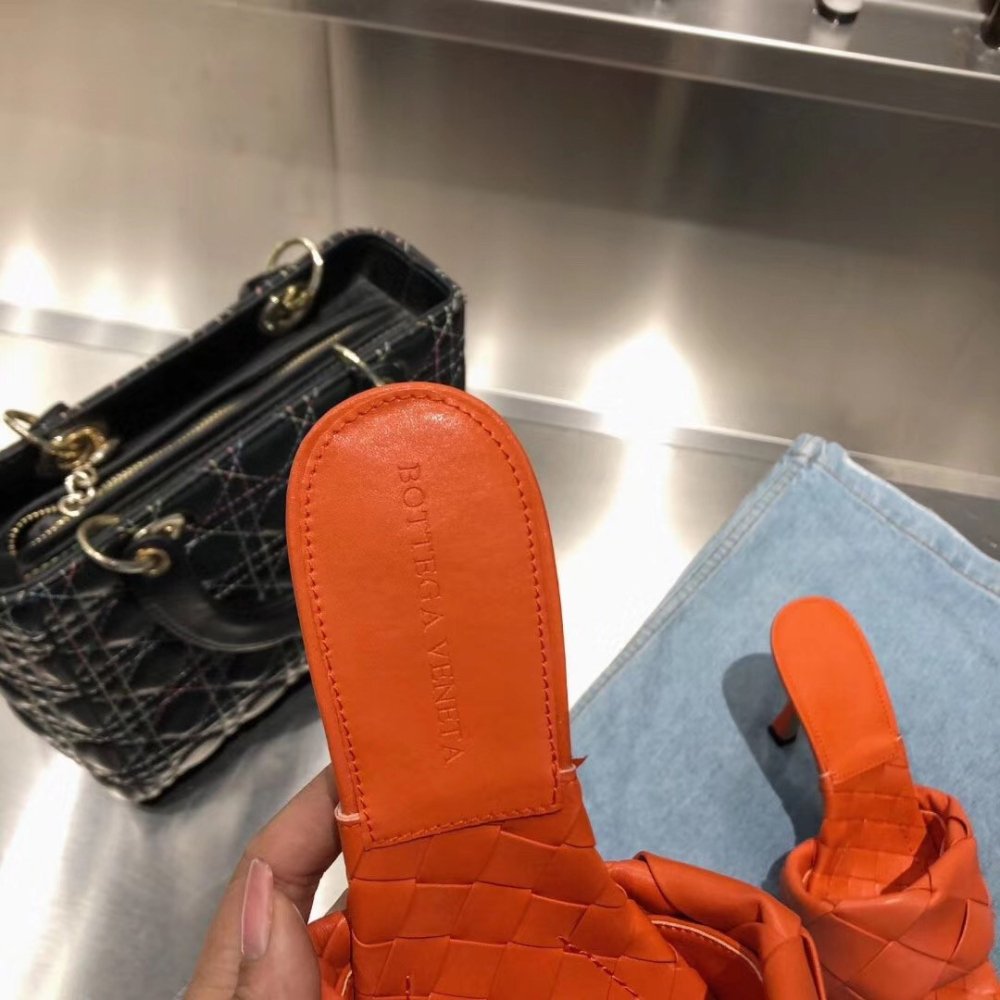 Cheap Reps Bottega Veneta Lido Sandals In Orange Intrecciato Leather