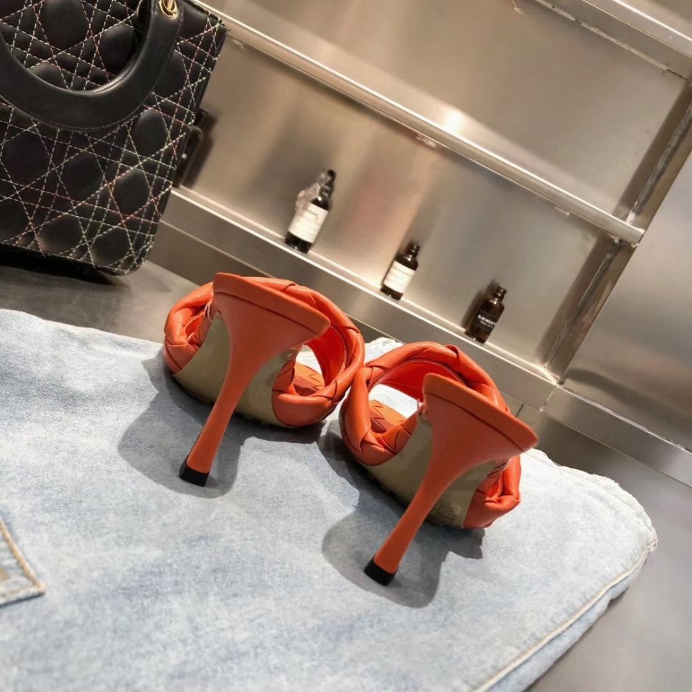 Cheap Reps Bottega Veneta Lido Sandals In Orange Intrecciato Leather