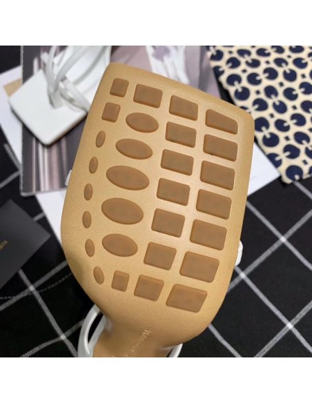 Cheap Reps Bottega Veneta Ankle-strap Stretch Sandals In White Leather