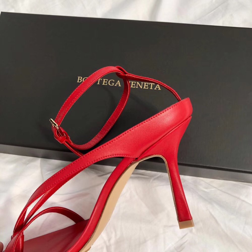Cheap Reps Bottega Veneta Ankle-strap Stretch Sandals In Red Leather