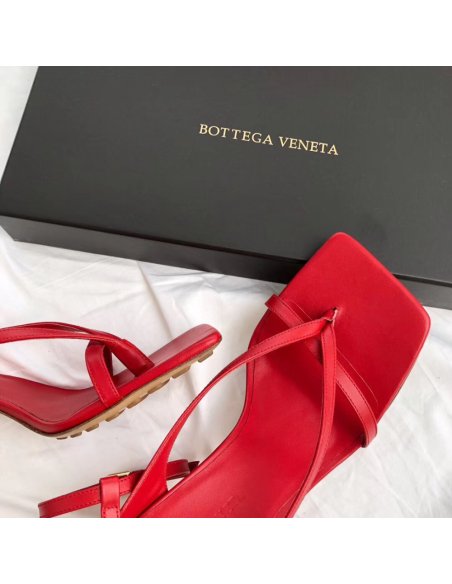 Cheap Reps Bottega Veneta Ankle-strap Stretch Sandals In Red Leather