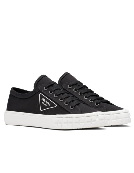 Cheap Reps Prada Womens Low-top Sneakers In Black Gabardine Fabric