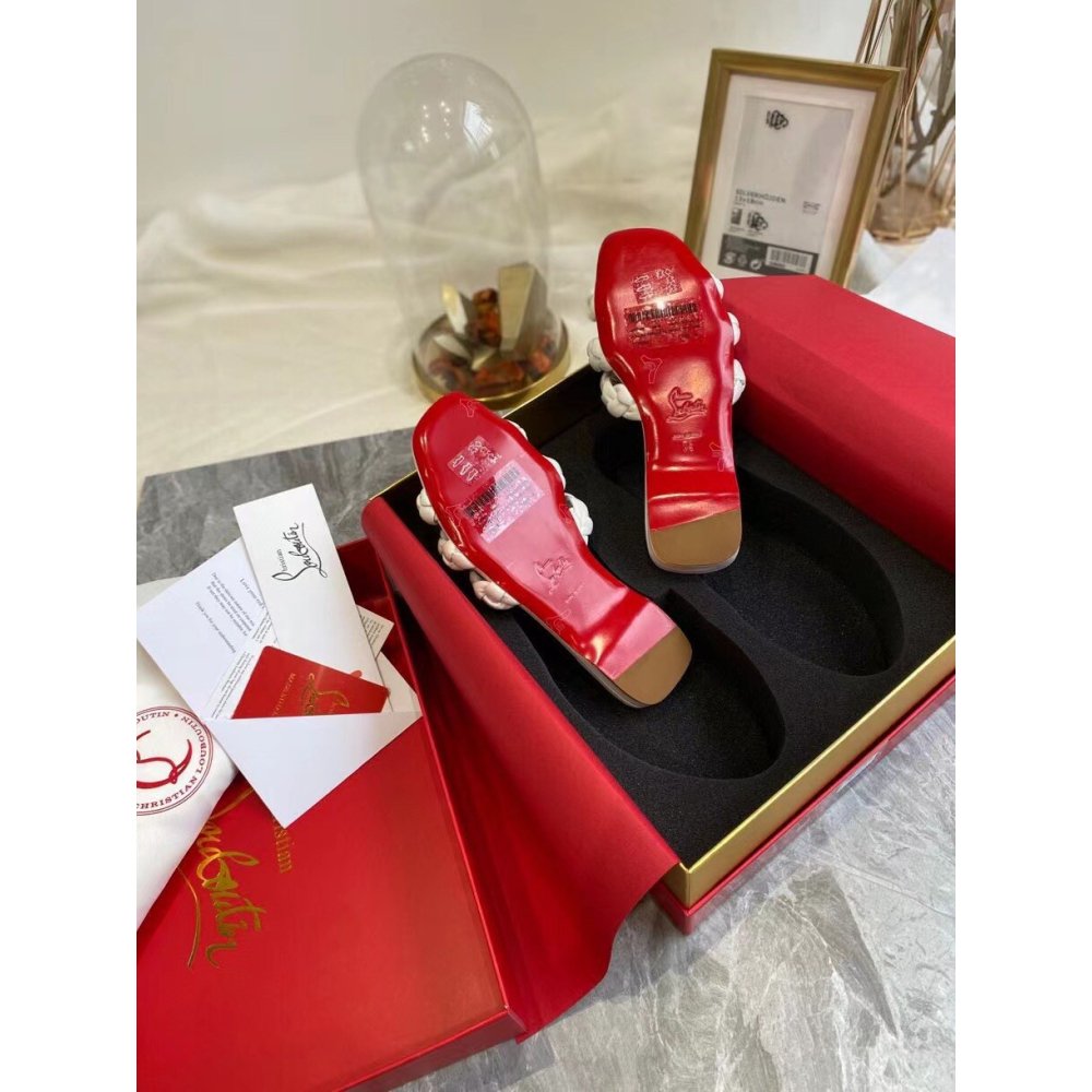 Cheap Reps Christian Louboutin Marmela Flat Sandals In White Lambskin