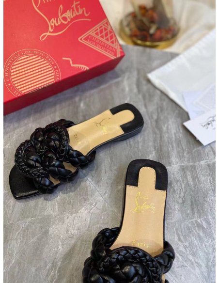Cheap Reps Christian Louboutin Marmela Flat Sandals In Black Lambskin