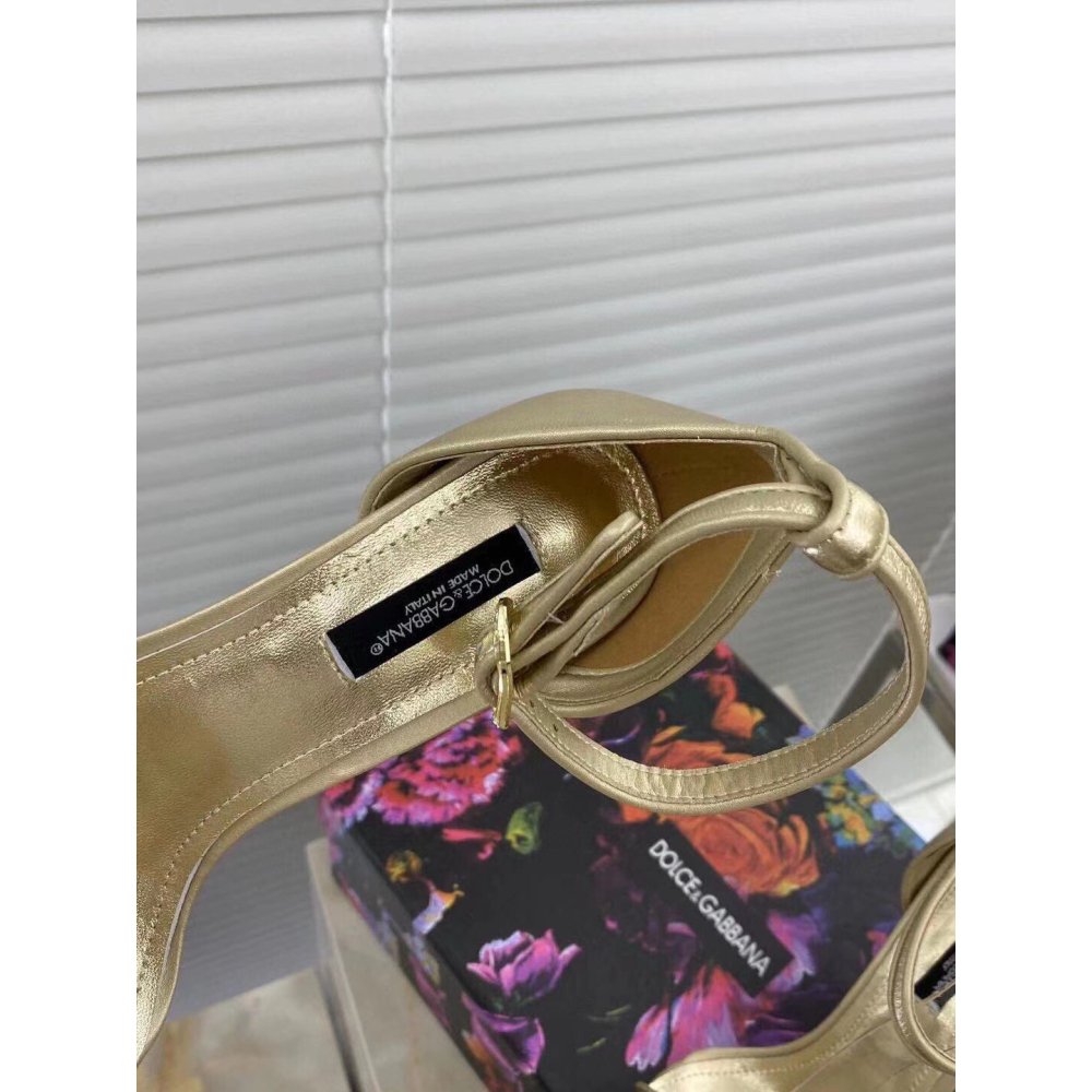 Cheap Reps Dolce Gabbana Gold Sandals with Baroque DG Heel