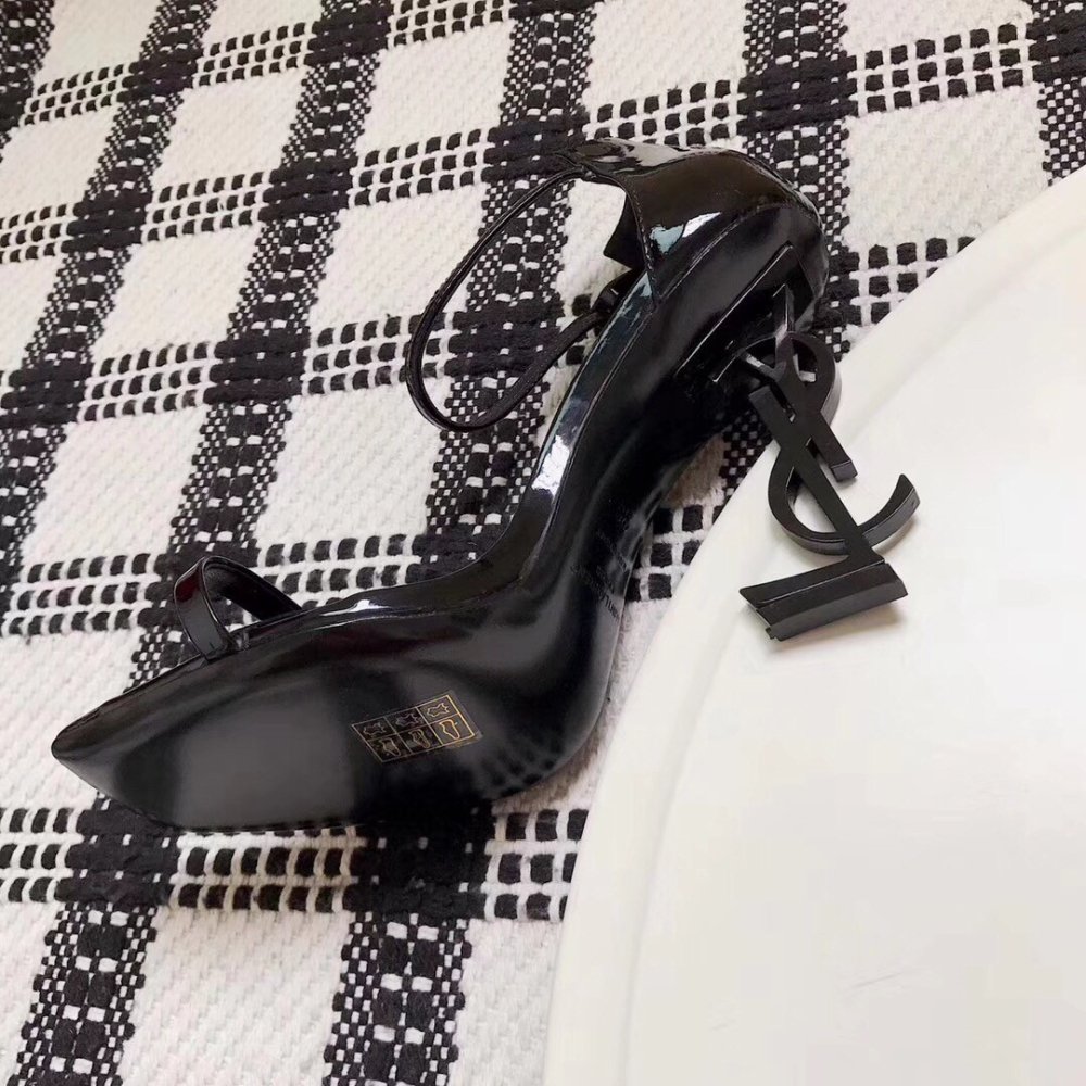 Cheap Reps Saint Laurent Opyum 110 Sandals In Black Patent Leather