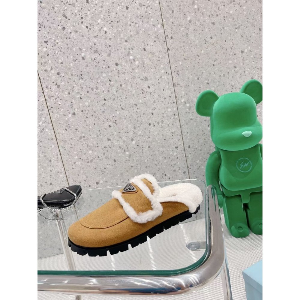 Cheap Reps Prada Womens Slippers In Tan Shearling