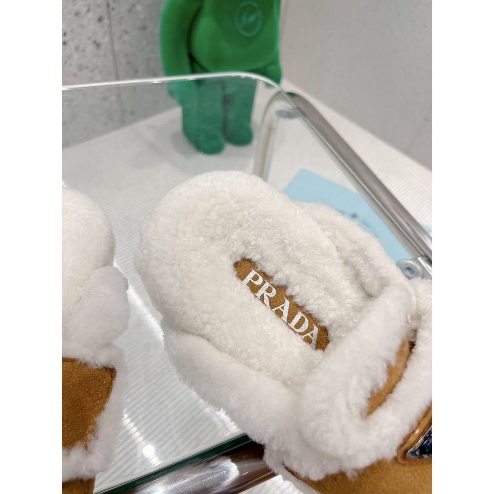 Cheap Reps Prada Womens Slippers In Tan Shearling