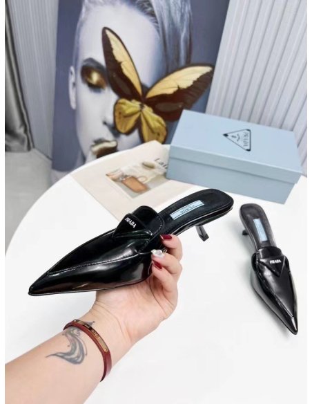 Cheap Reps Prada Sabots Mules In Black Brushed Leather