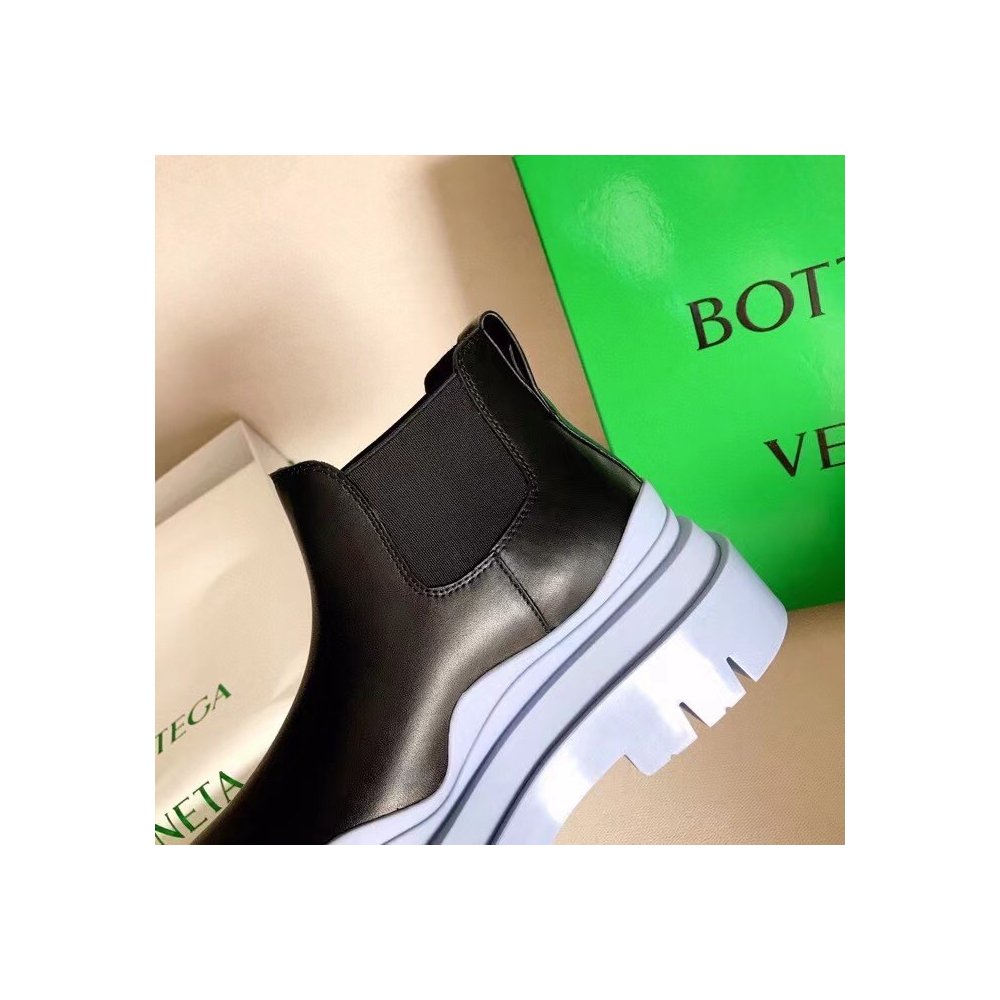 Cheap Reps Bottega Veneta BV Tire Ankle Boots with Blue Outsole