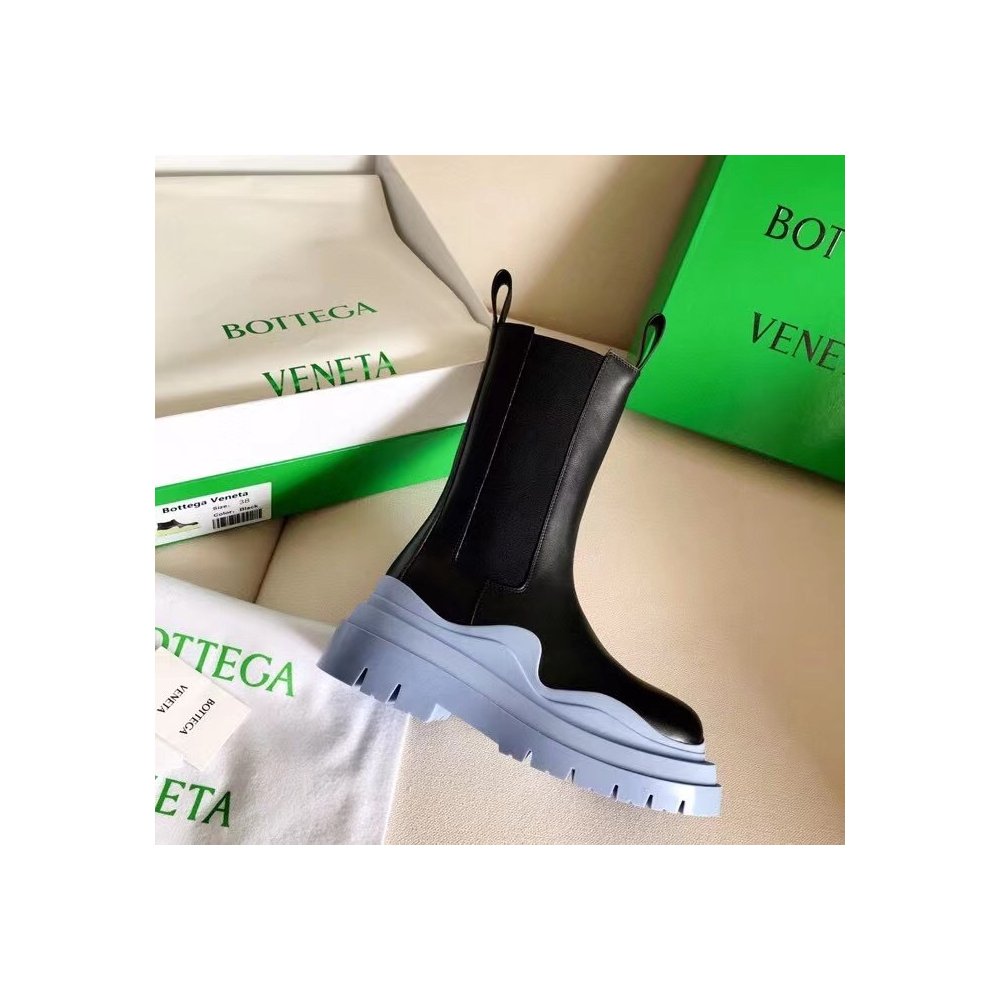 Cheap Reps Bottega Veneta BV Tire Chelsea Boots with Blue Outsole