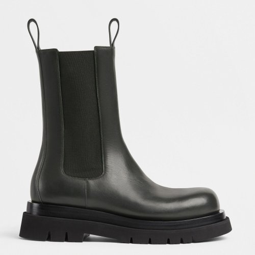 Cheap Reps Bottega Veneta BV Lug Chelsea Boots In Black Calfskin