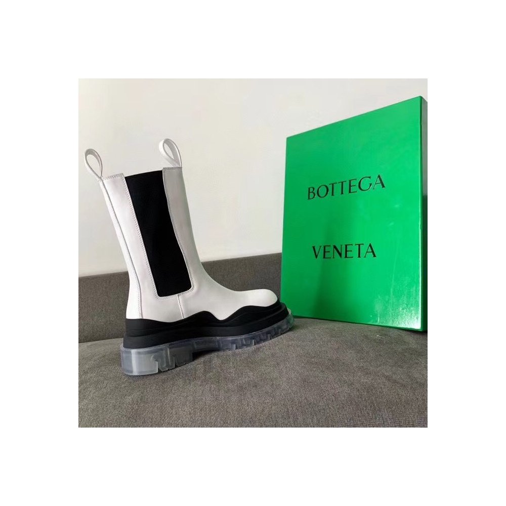 Cheap Reps Bottega Veneta BV Tire Chelsea Boots In White Calfskin