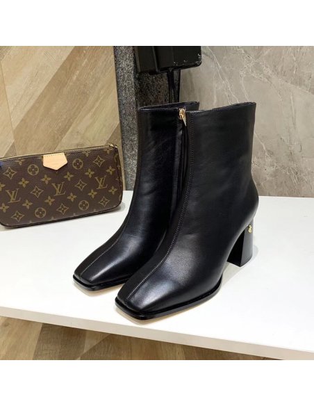 Cheap Reps Jimmy Choo Bryelle 65mm Ankle Boots In Black Leather