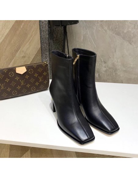 Cheap Reps Jimmy Choo Bryelle 65mm Ankle Boots In Black Leather