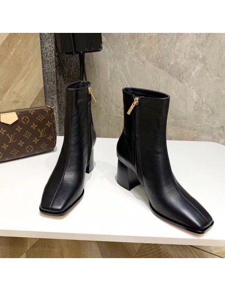 Cheap Reps Jimmy Choo Bryelle 65mm Ankle Boots In Black Leather