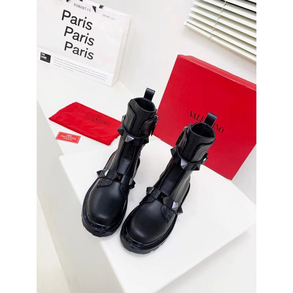 Cheap Reps Valentino Black Roman Stud Combat Boots with Tonal Studs