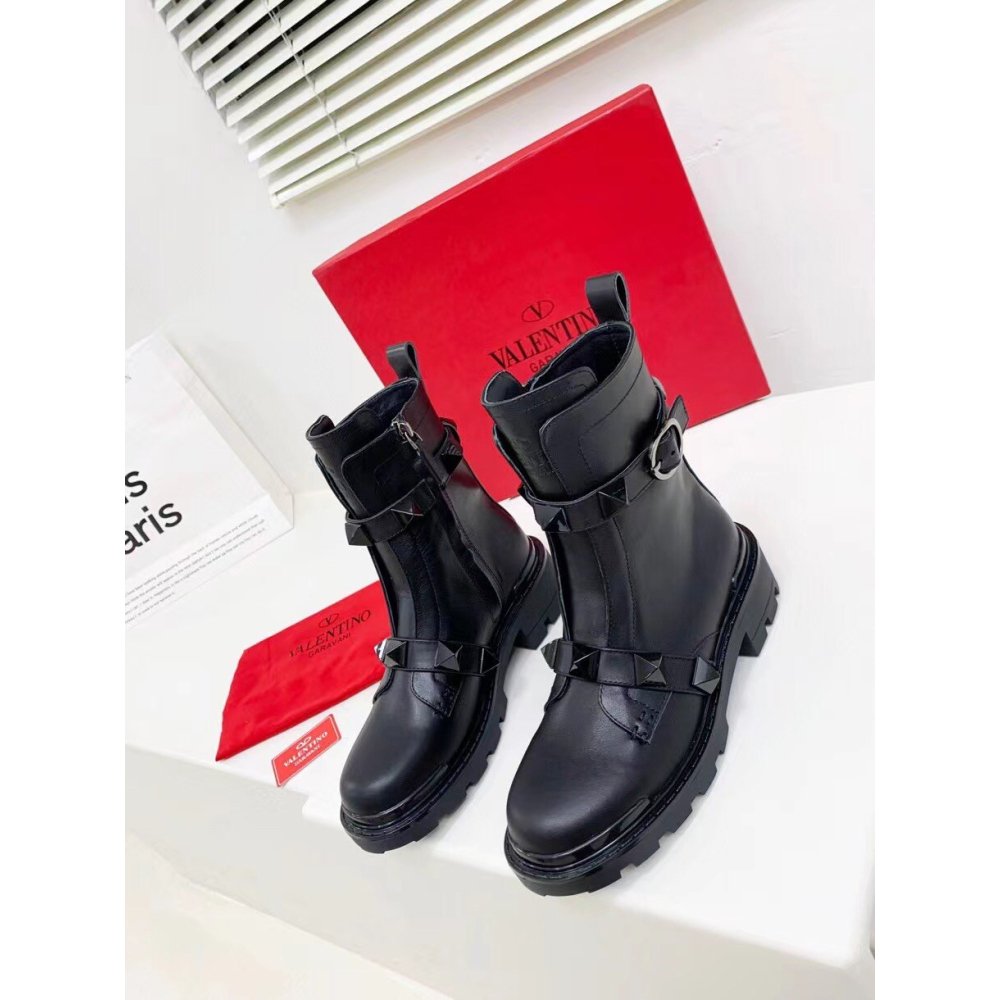 Cheap Reps Valentino Black Roman Stud Combat Boots with Tonal Studs